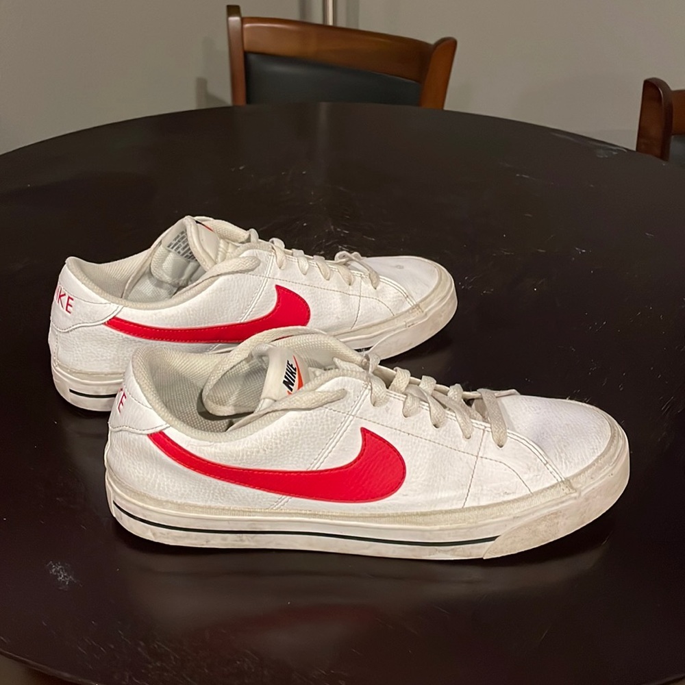 Nike low tops